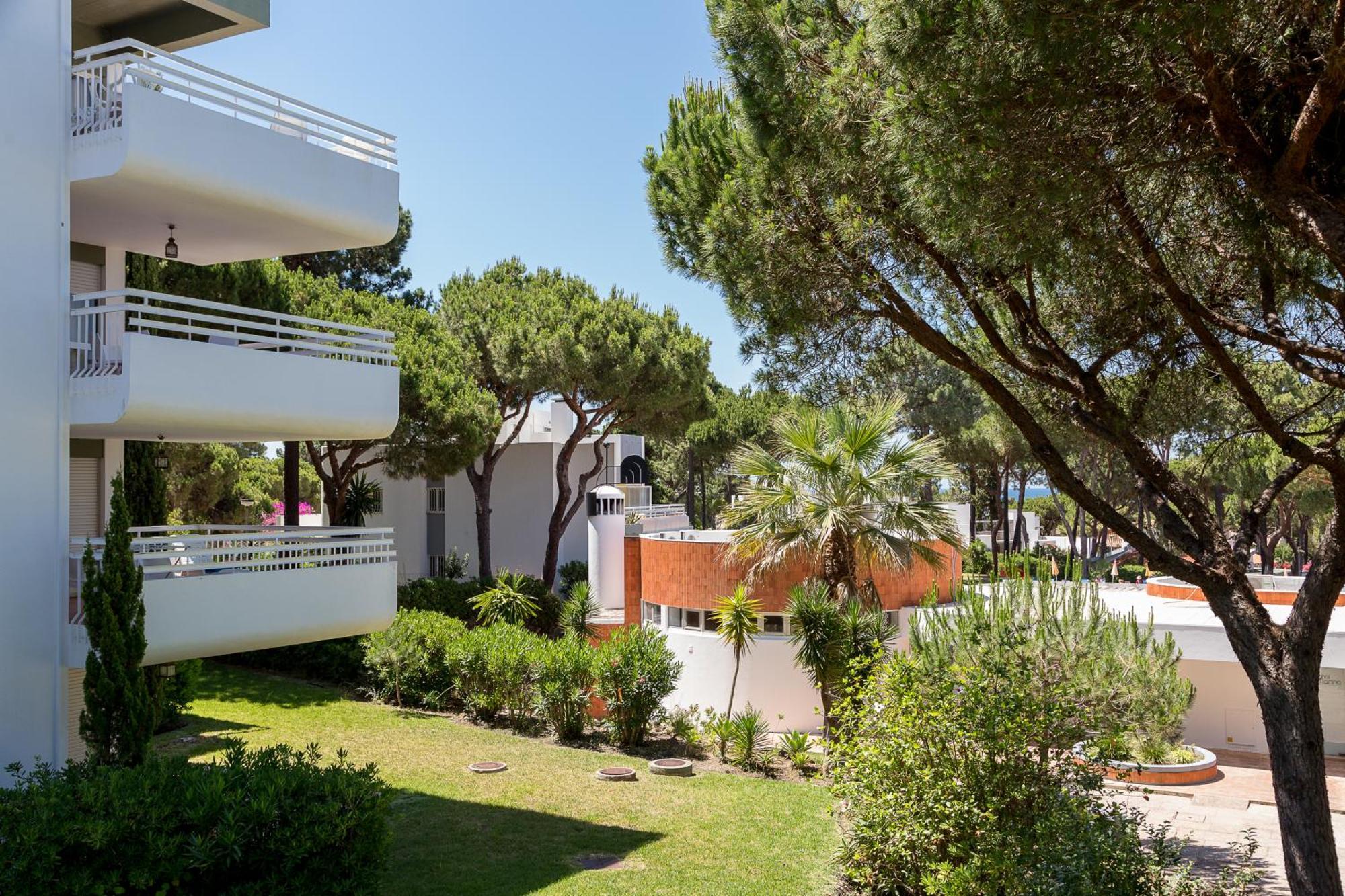 Apartamentos Turisticos Pinhal Da Marina Vilamoura Quarto foto