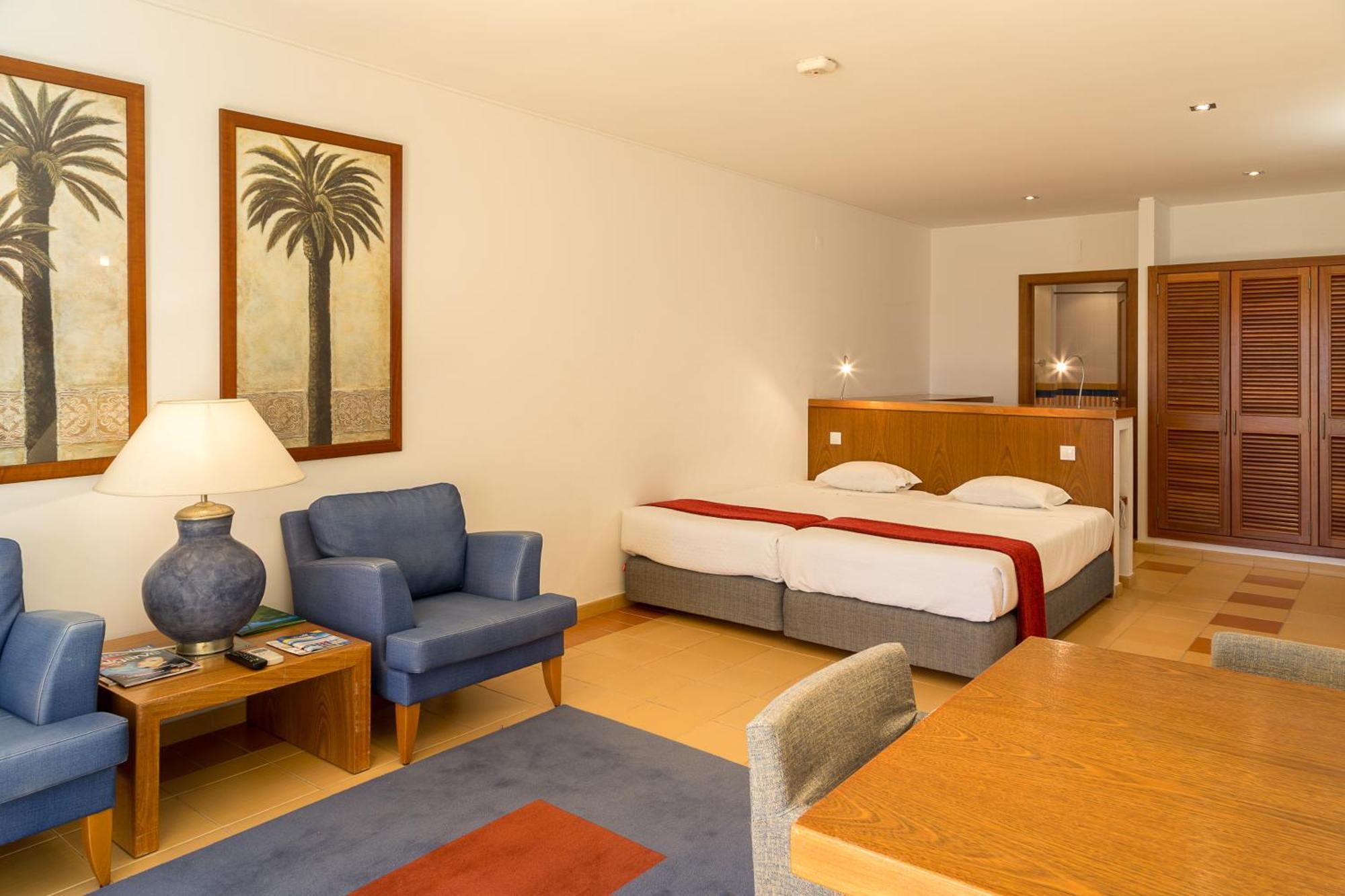 Apartamentos Turisticos Pinhal Da Marina Vilamoura Quarto foto
